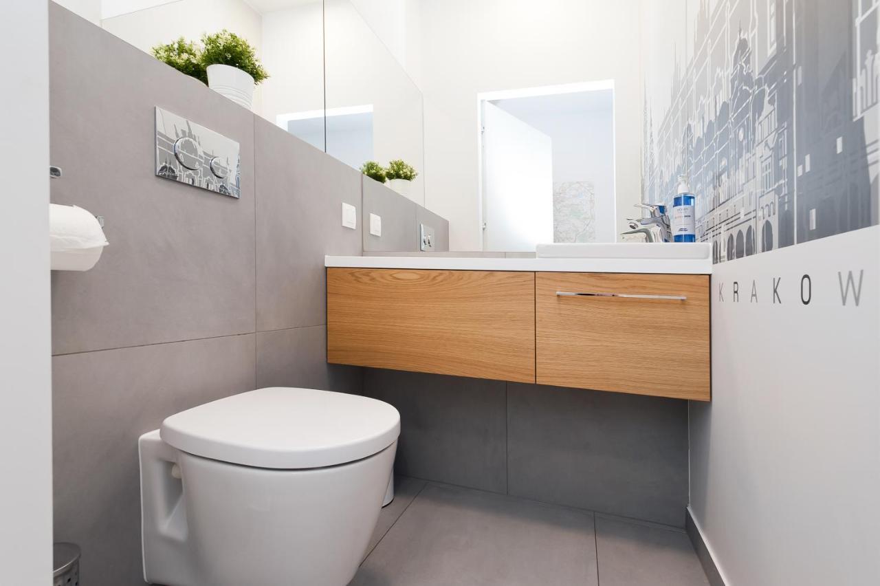 Premium In Novum City Center Near The Train Station By Sun & Snow 크라쿠프 외부 사진